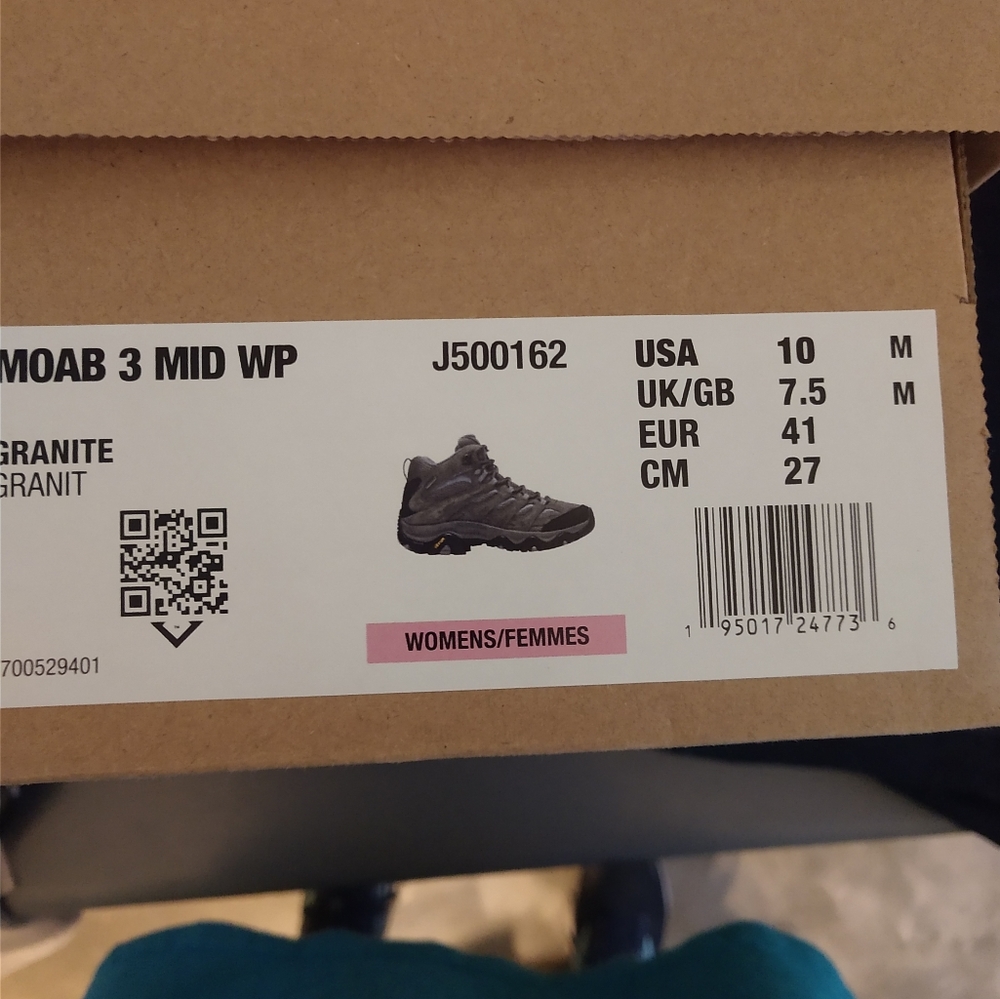 Merrell Moab 3 Hiking Boots View 2